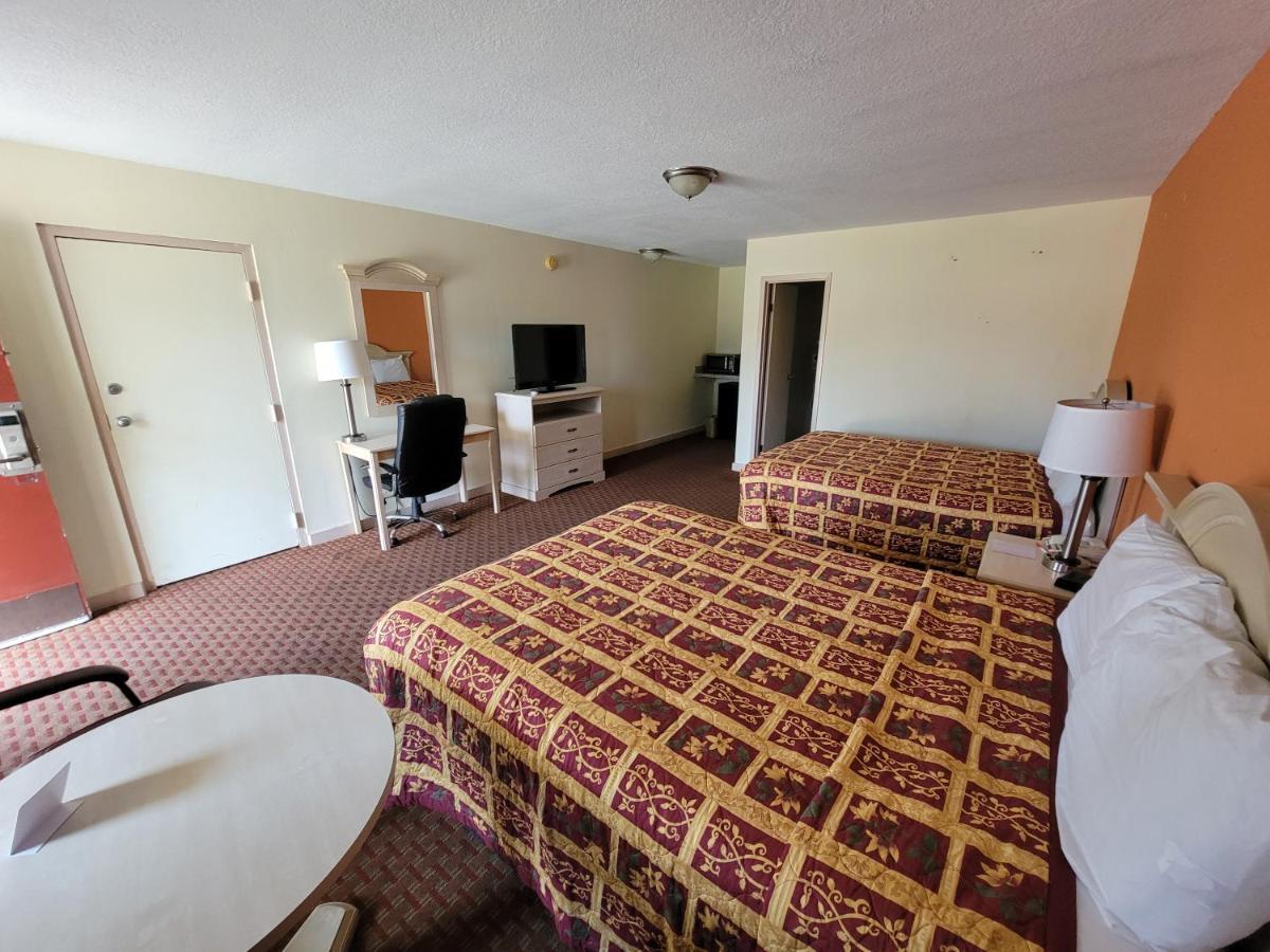 Twin Star Lodge Biloxi Bagian luar foto
