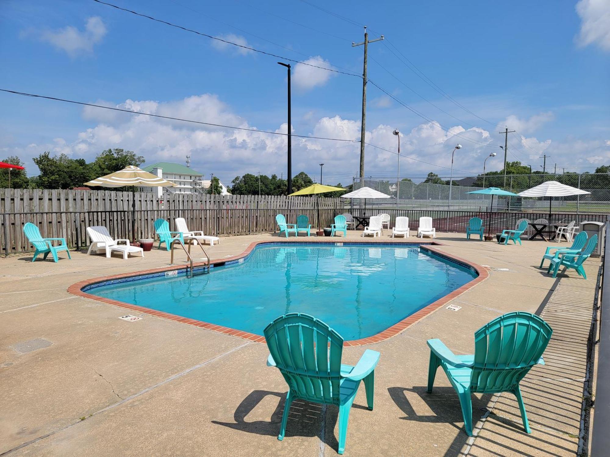 Twin Star Lodge Biloxi Bagian luar foto