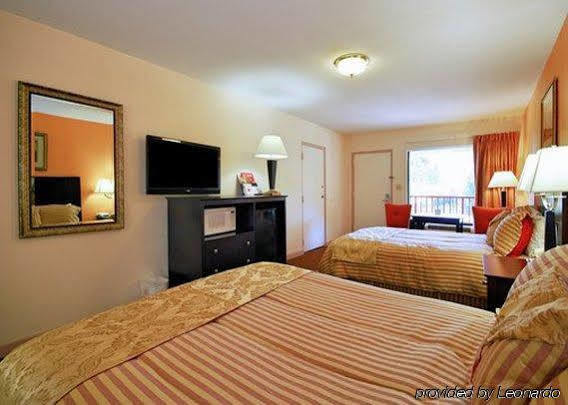 Twin Star Lodge Biloxi Bagian luar foto