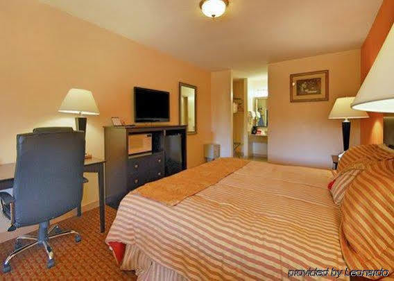 Twin Star Lodge Biloxi Bagian luar foto